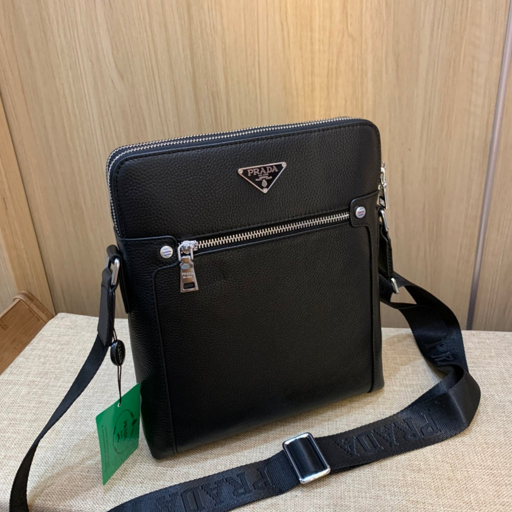 B12X44P308 Popular   leather bag 