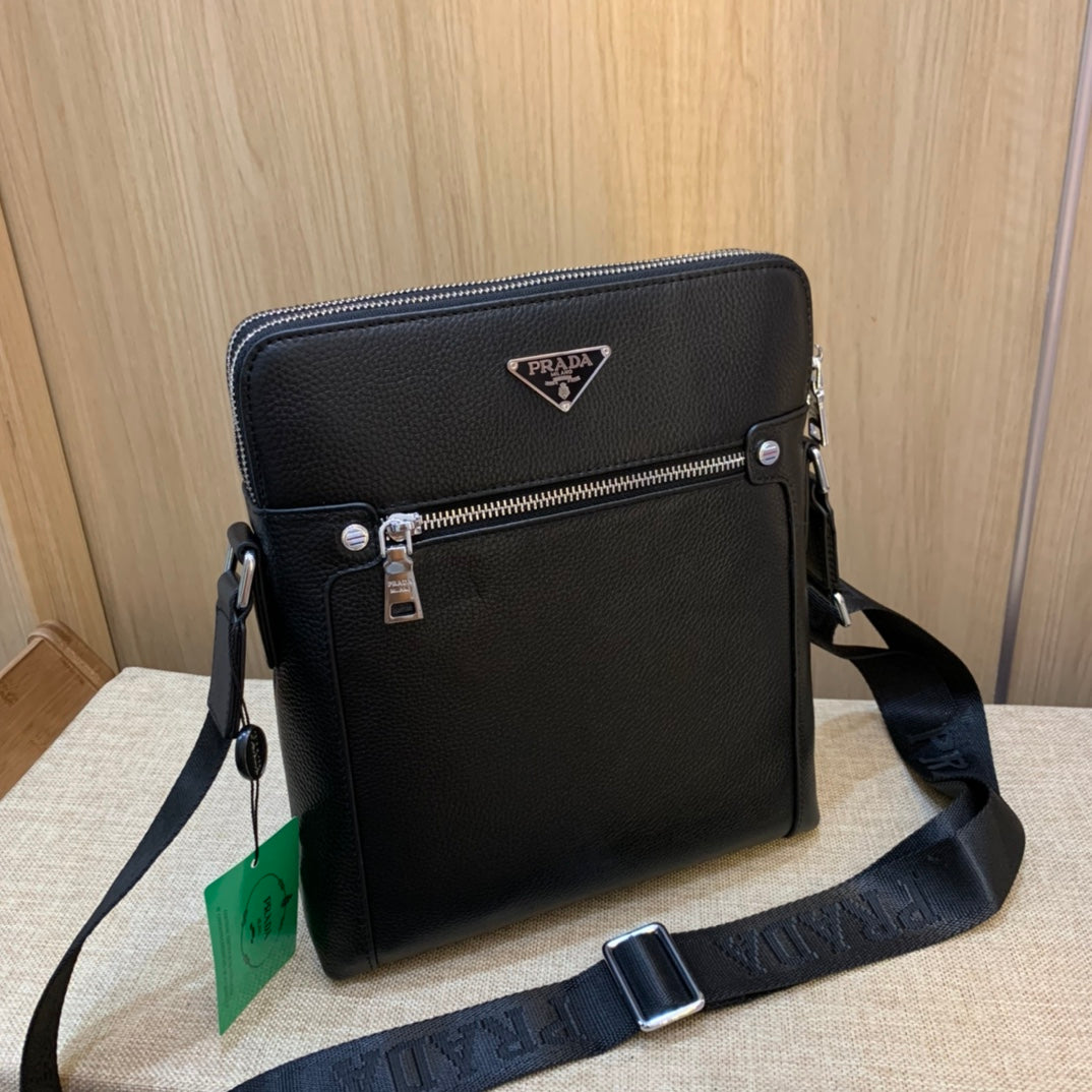 B12X44P308 Popular   leather bag 