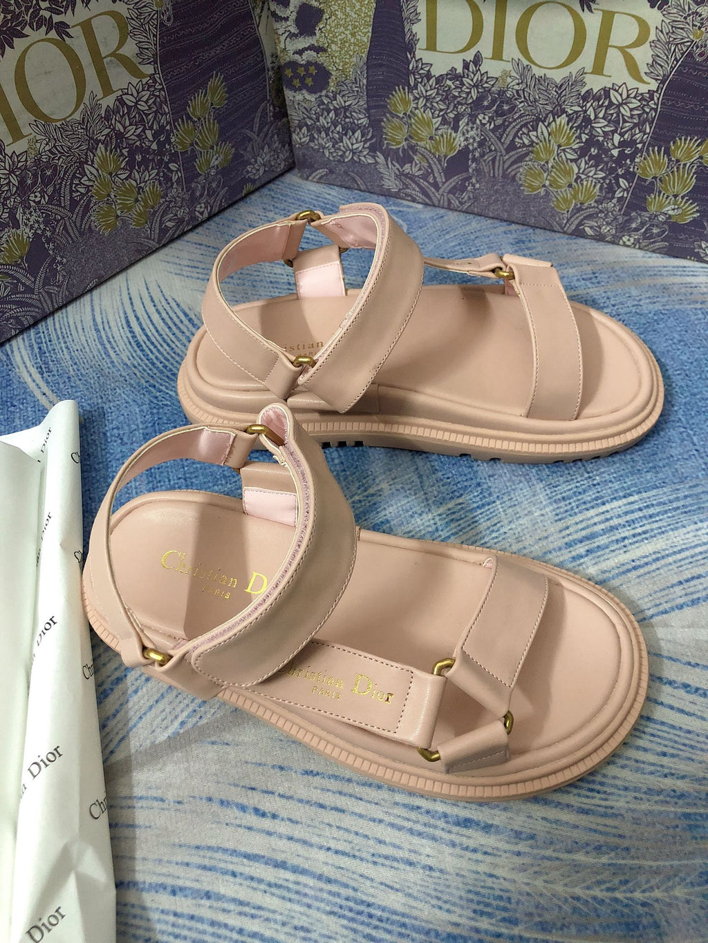 Z1ZD8 Popular sandals
