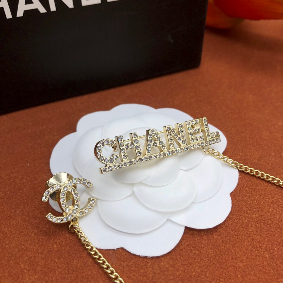 X1Z94C884    Popular Brooch