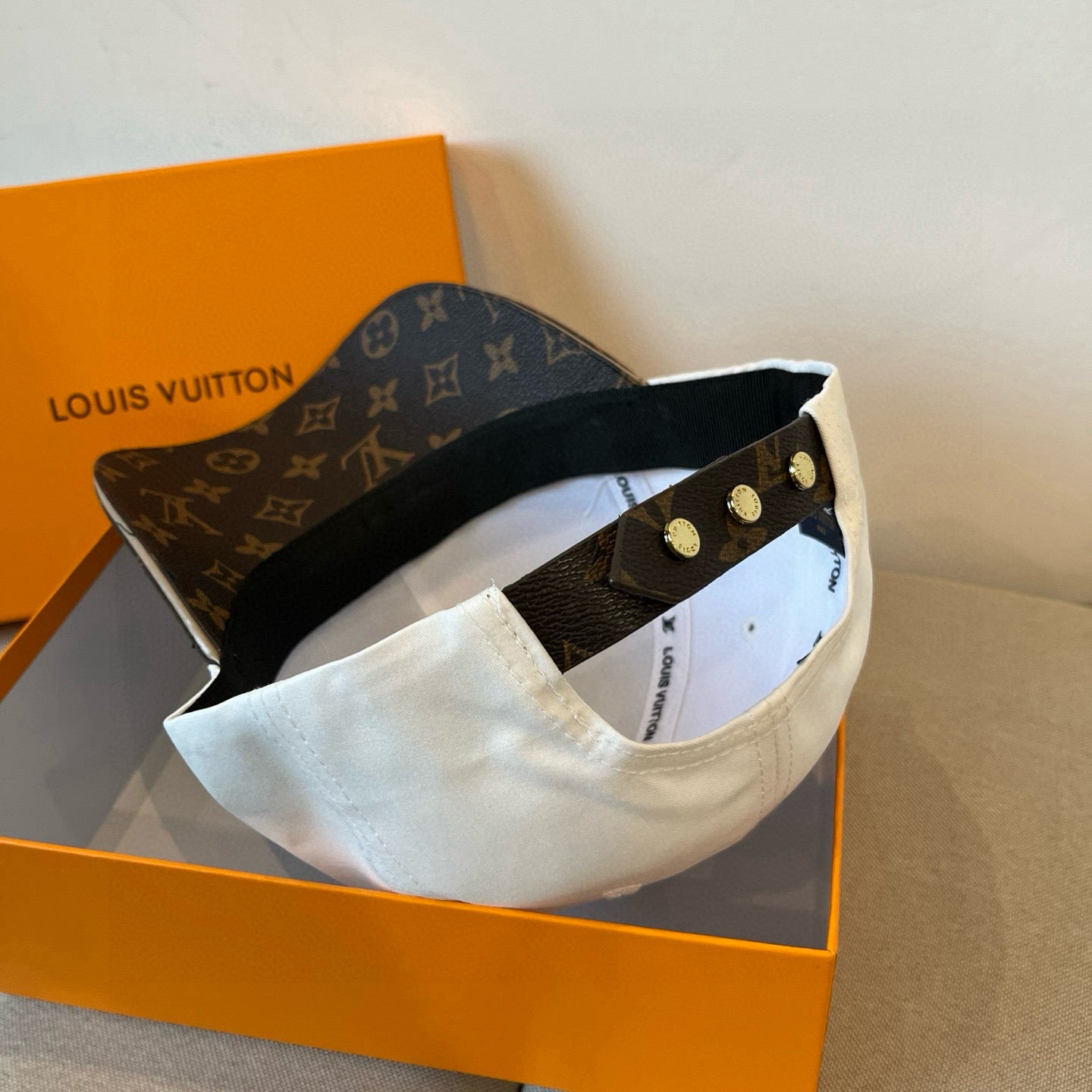 M1N65E16 Popular  hats