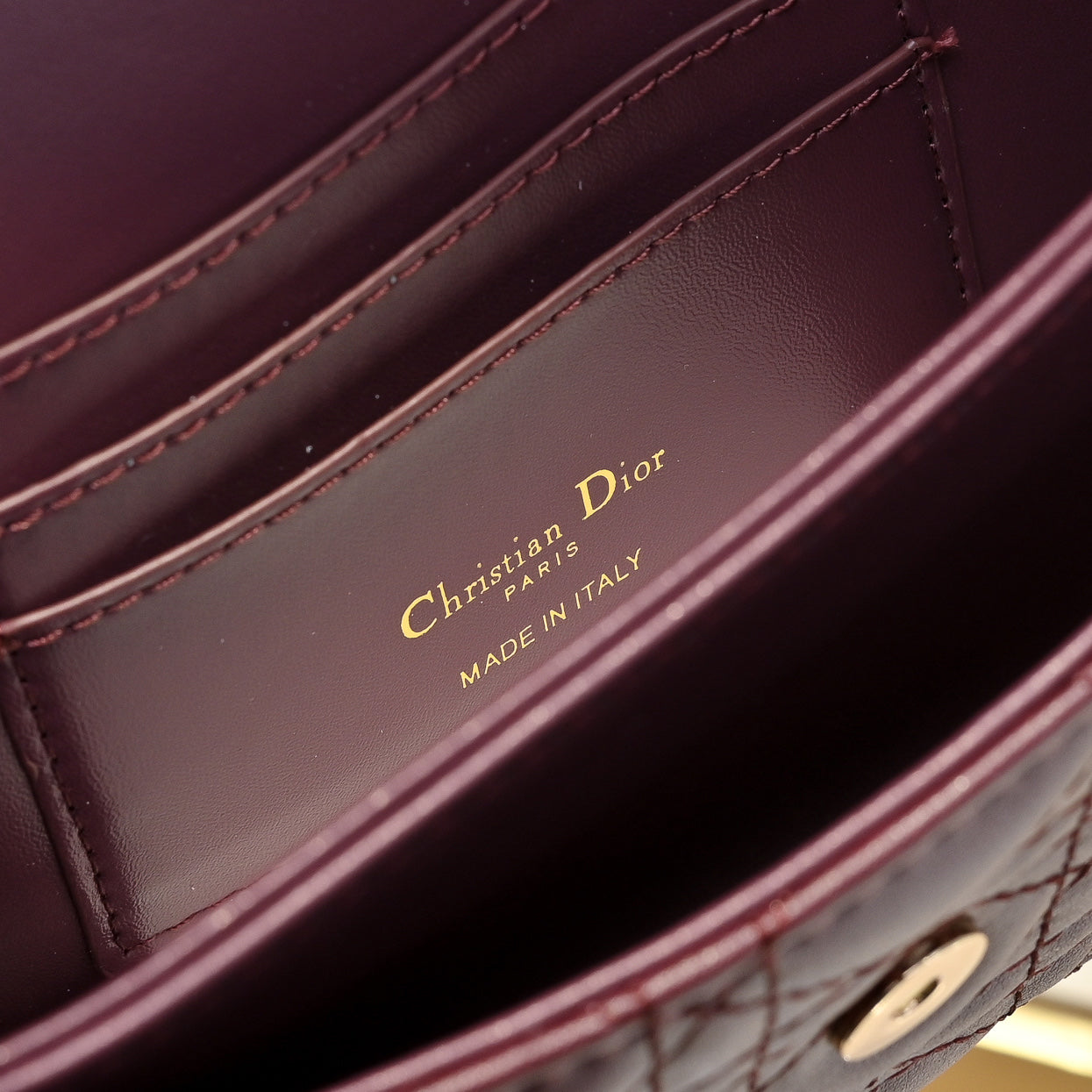 B1N36D29 Popular leather bag