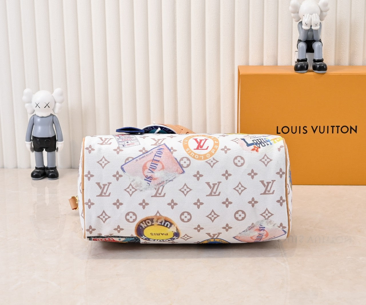B1N55E21 Popular  Luggage bags