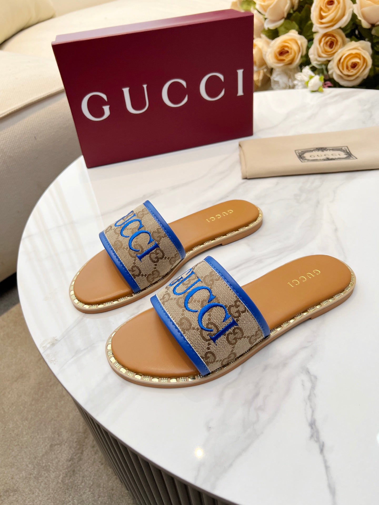 Z2Q55B29 Popular high-quality  Shoes