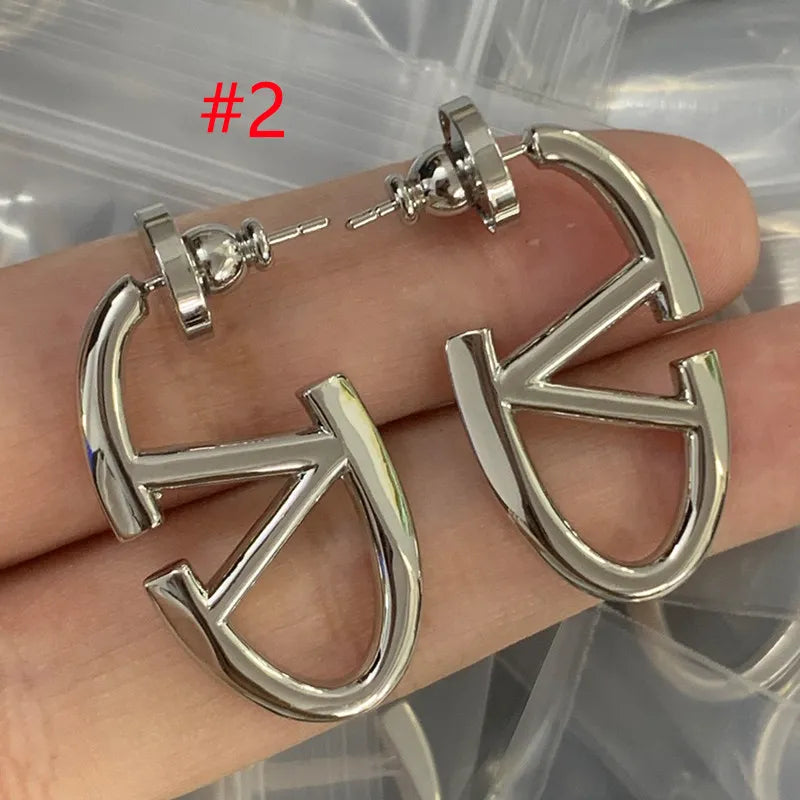 X1Z84VL37E Popular Earrings