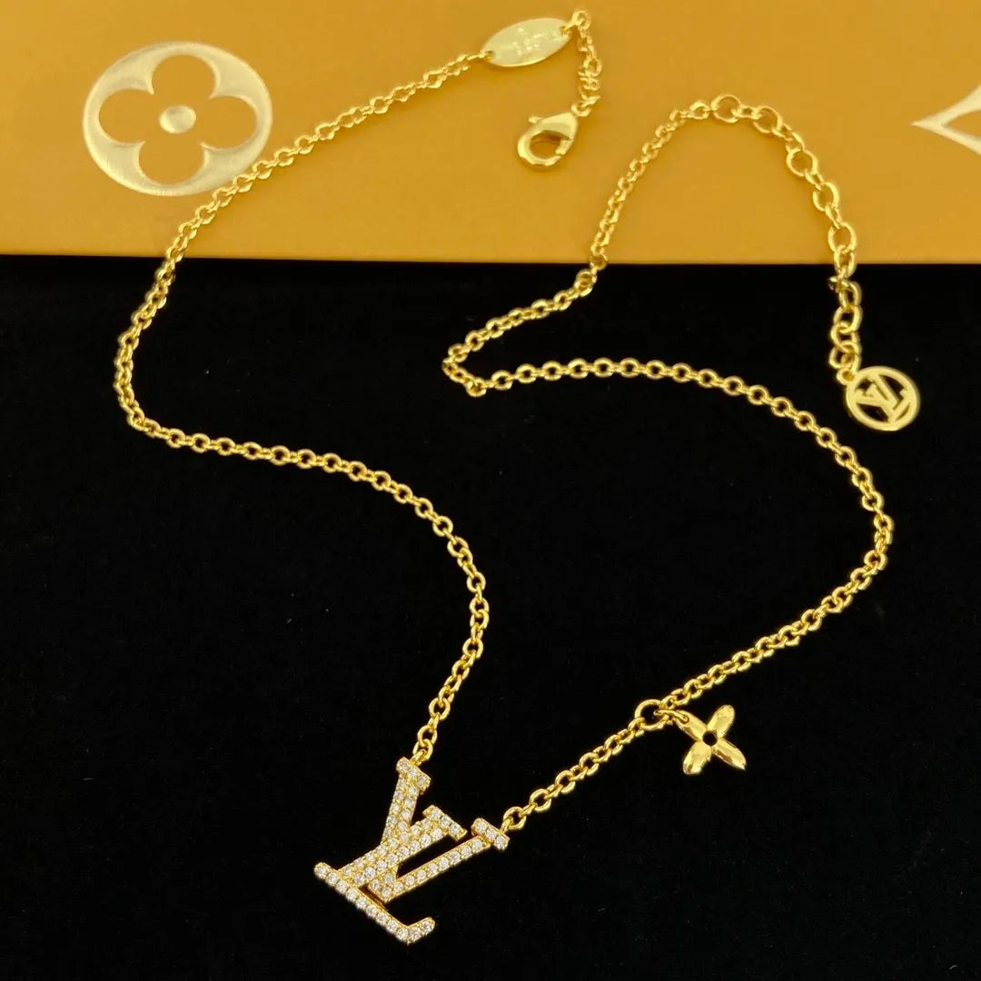 X1Z64E552X  Popular   Earrings Bracelets Necklaces
