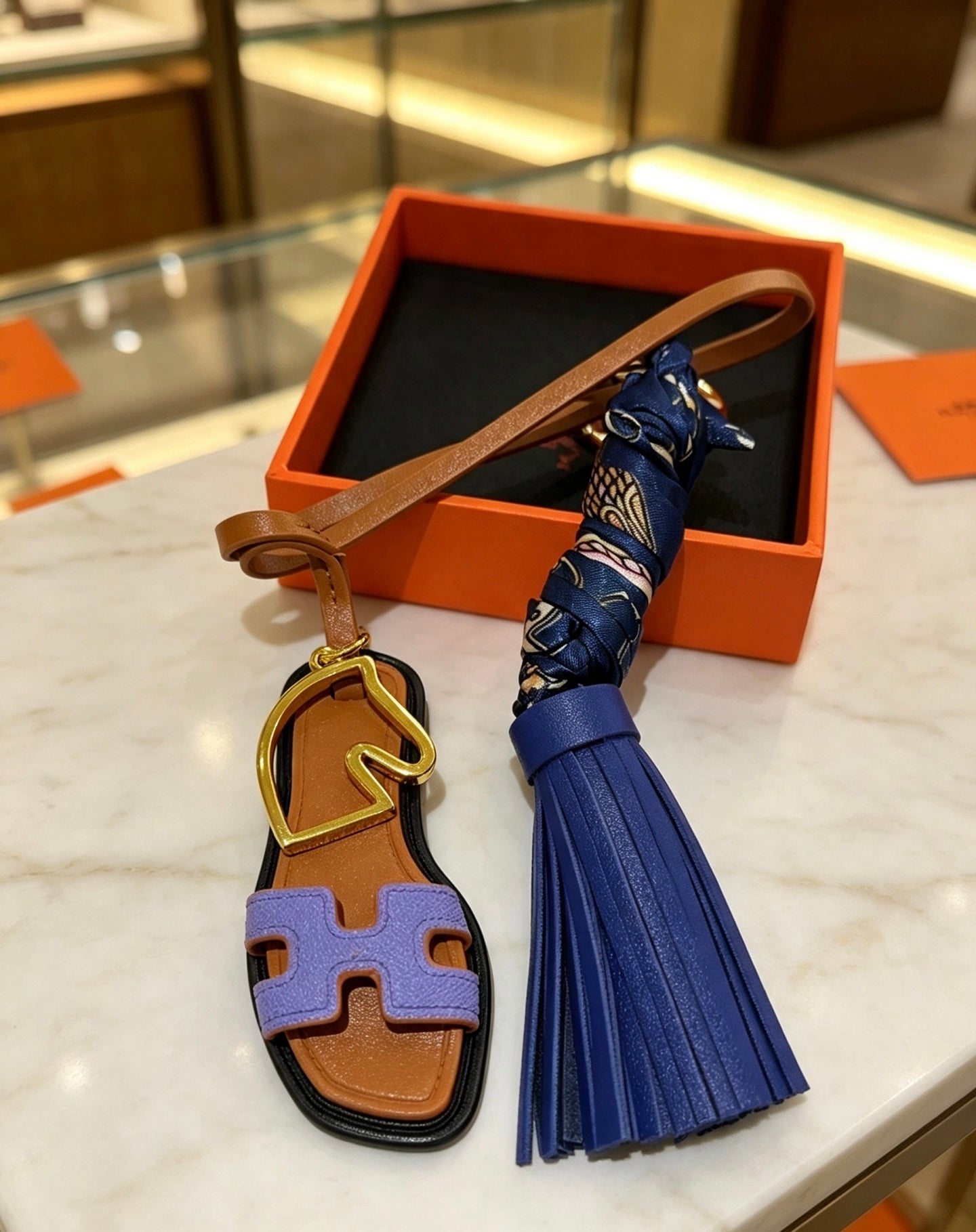 A1R76H105 Popular bag 's charms accessories