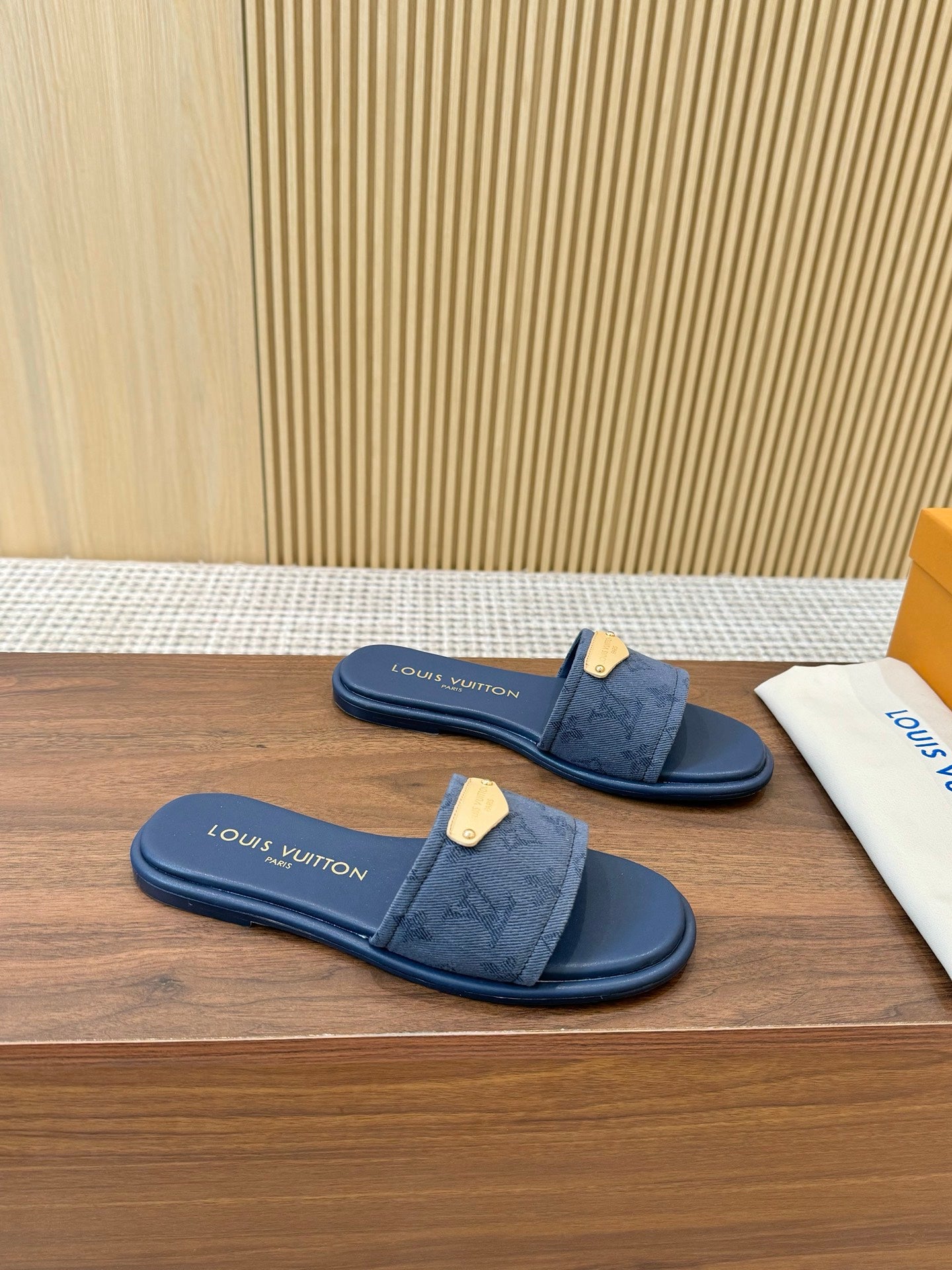 Z2R45E3 Popular high-quality shoes