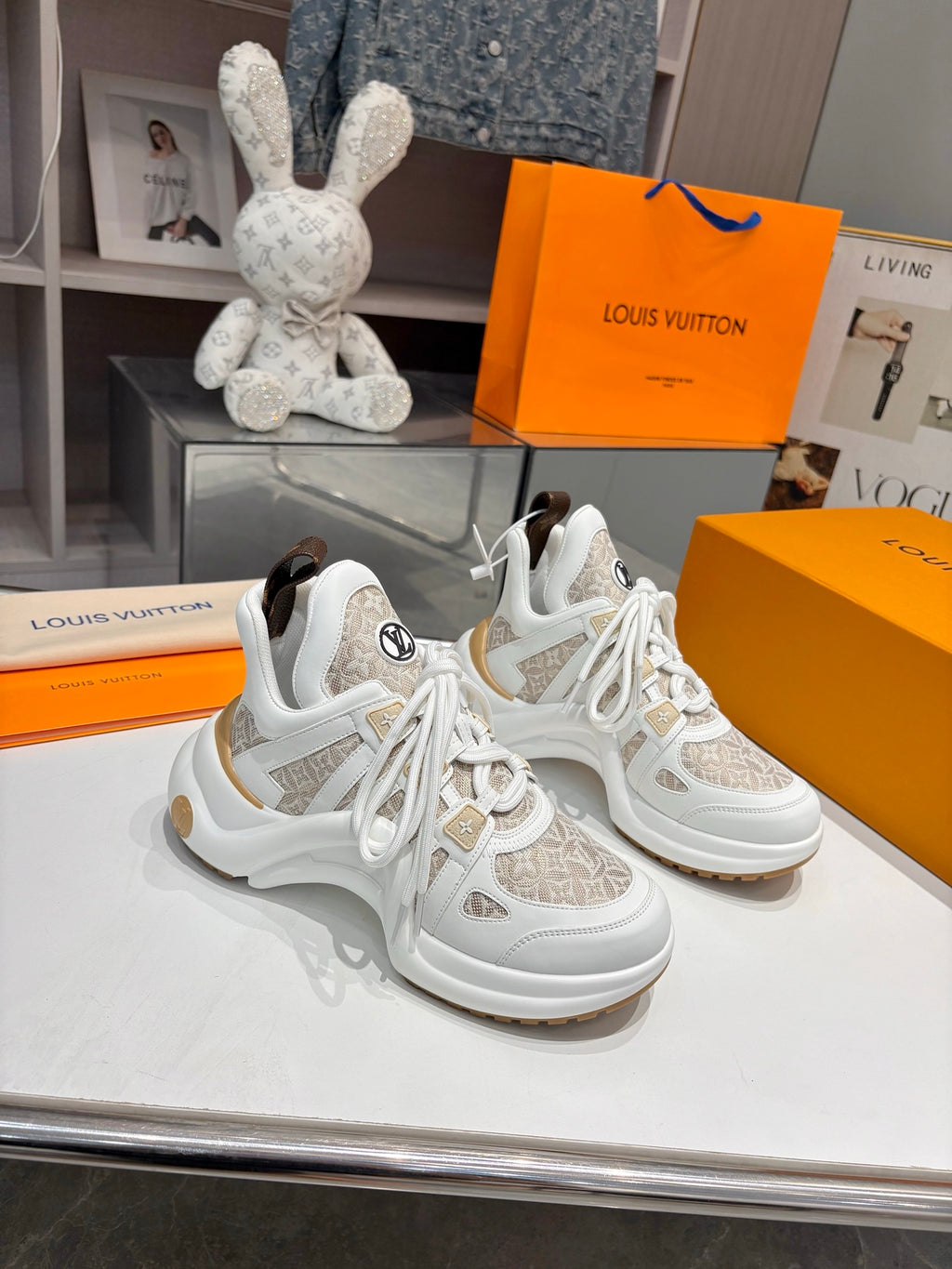 Z2Q105E440  Popular high-quality Shoes