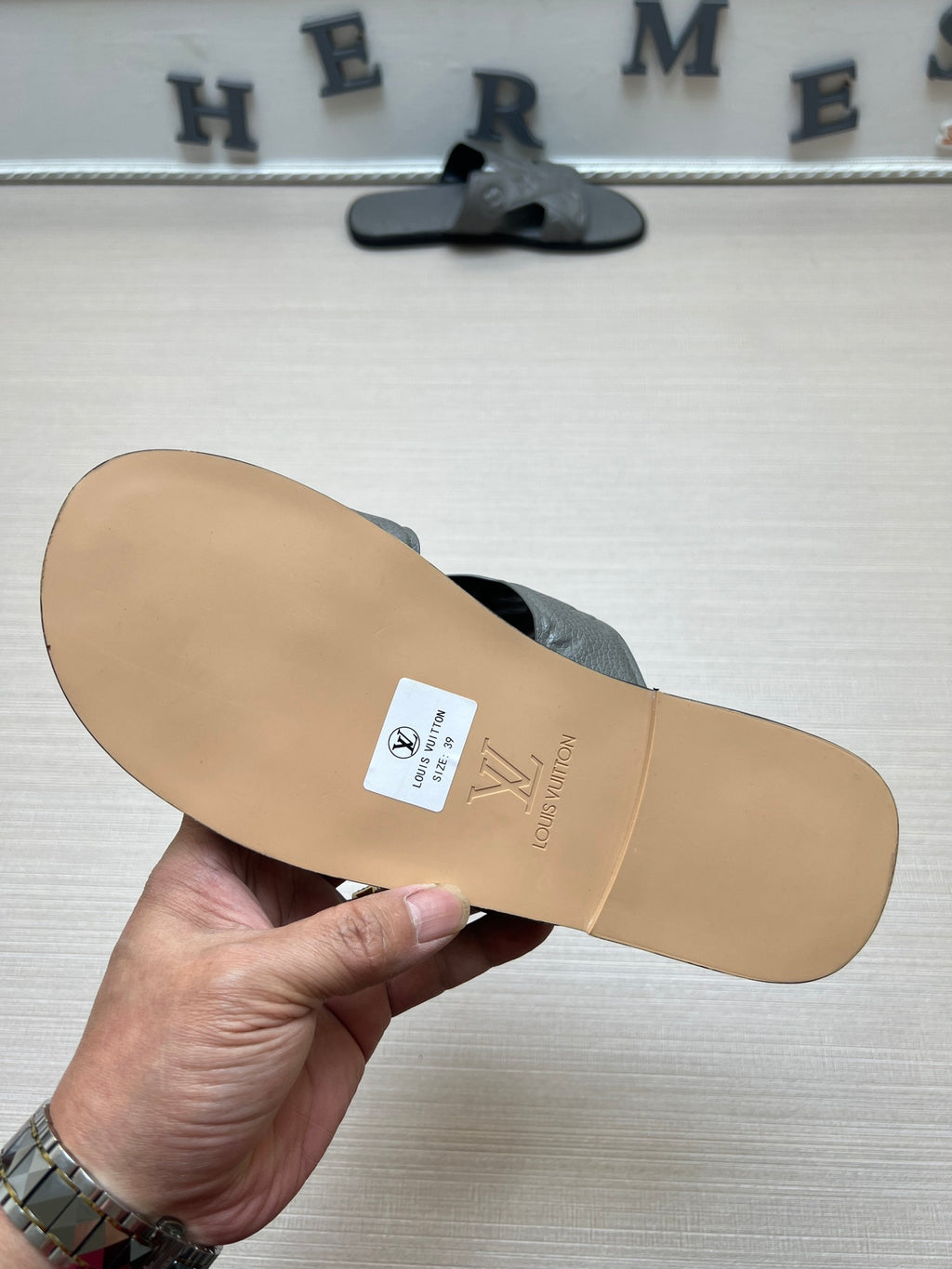 Z5ZE34 Popular slippers