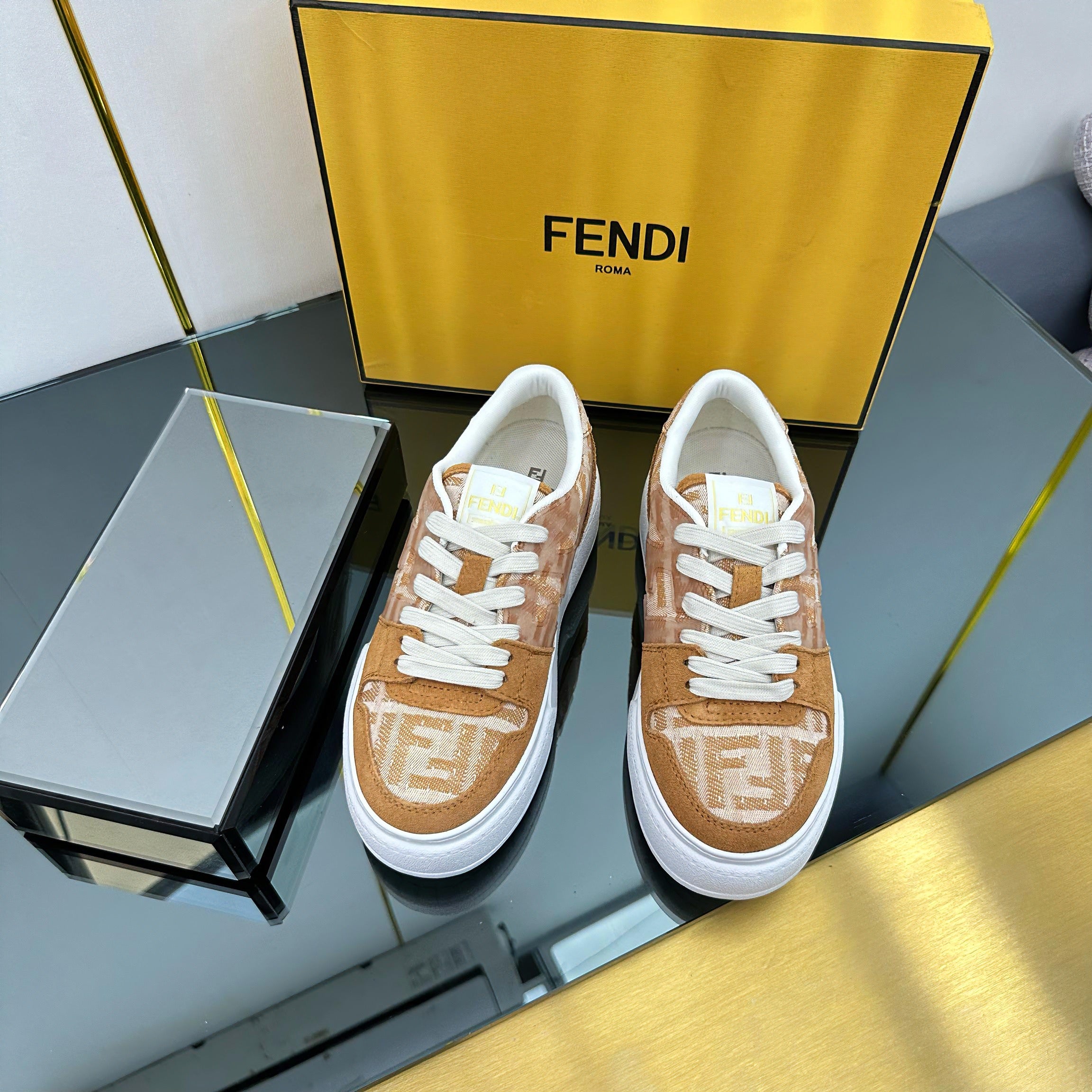 Z2Q105F418 Popular high-quality Shoes