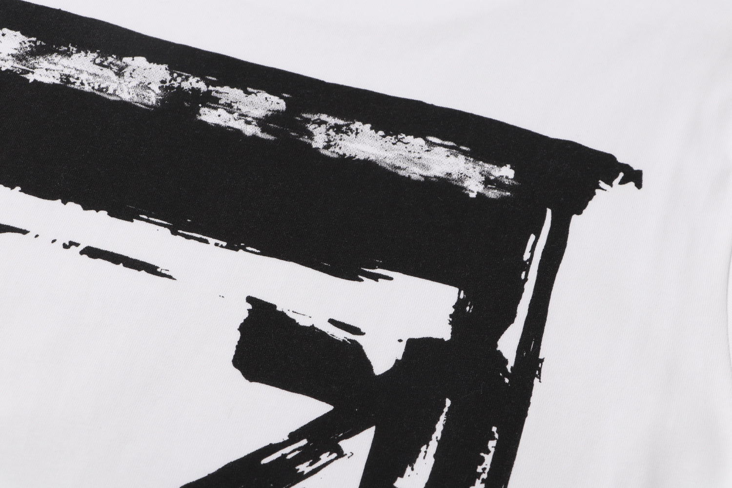 U1P36A12 Popular T-shirts