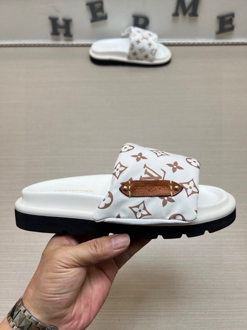 Z5QE9 Popular Slippers