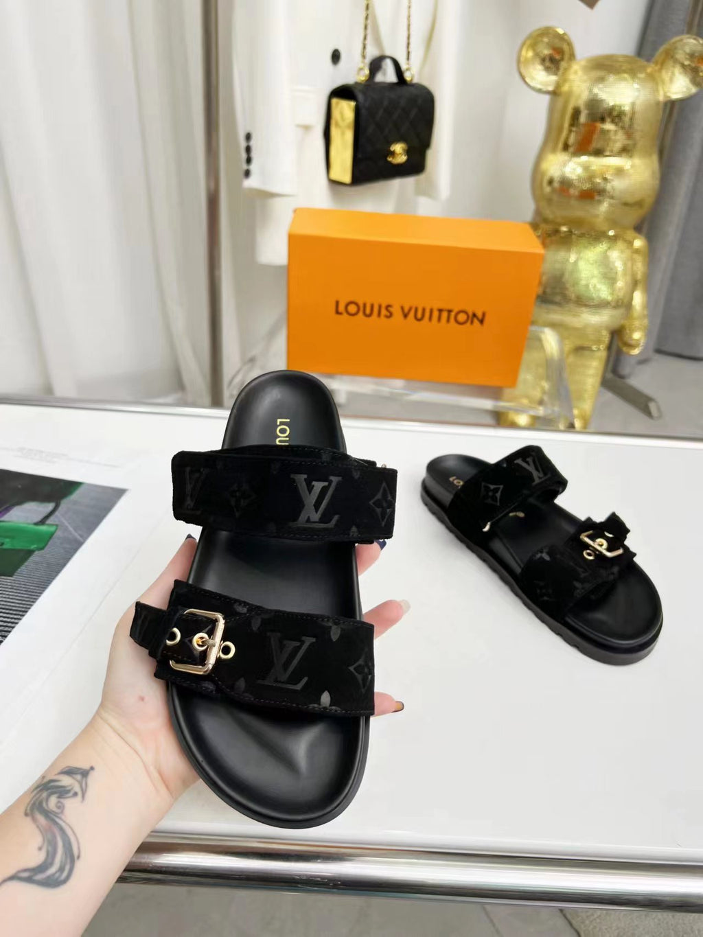 Z2R76E26 Popular high-quality leather shoes