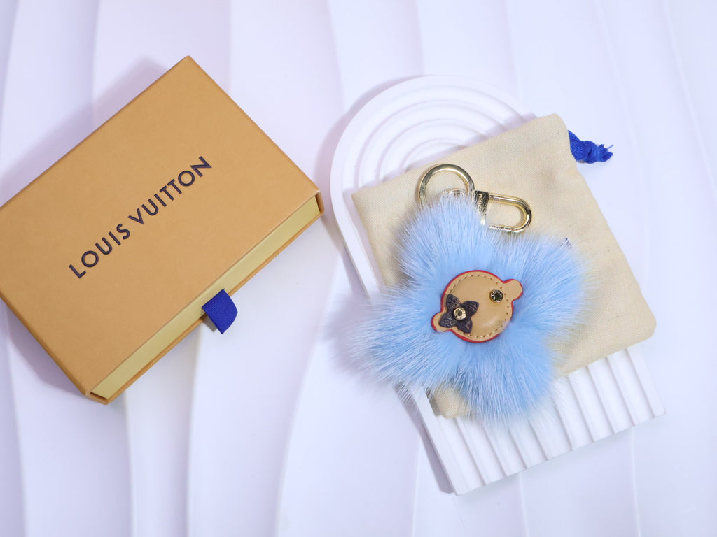 A1Q105E26 Popular bag 's charms accessories