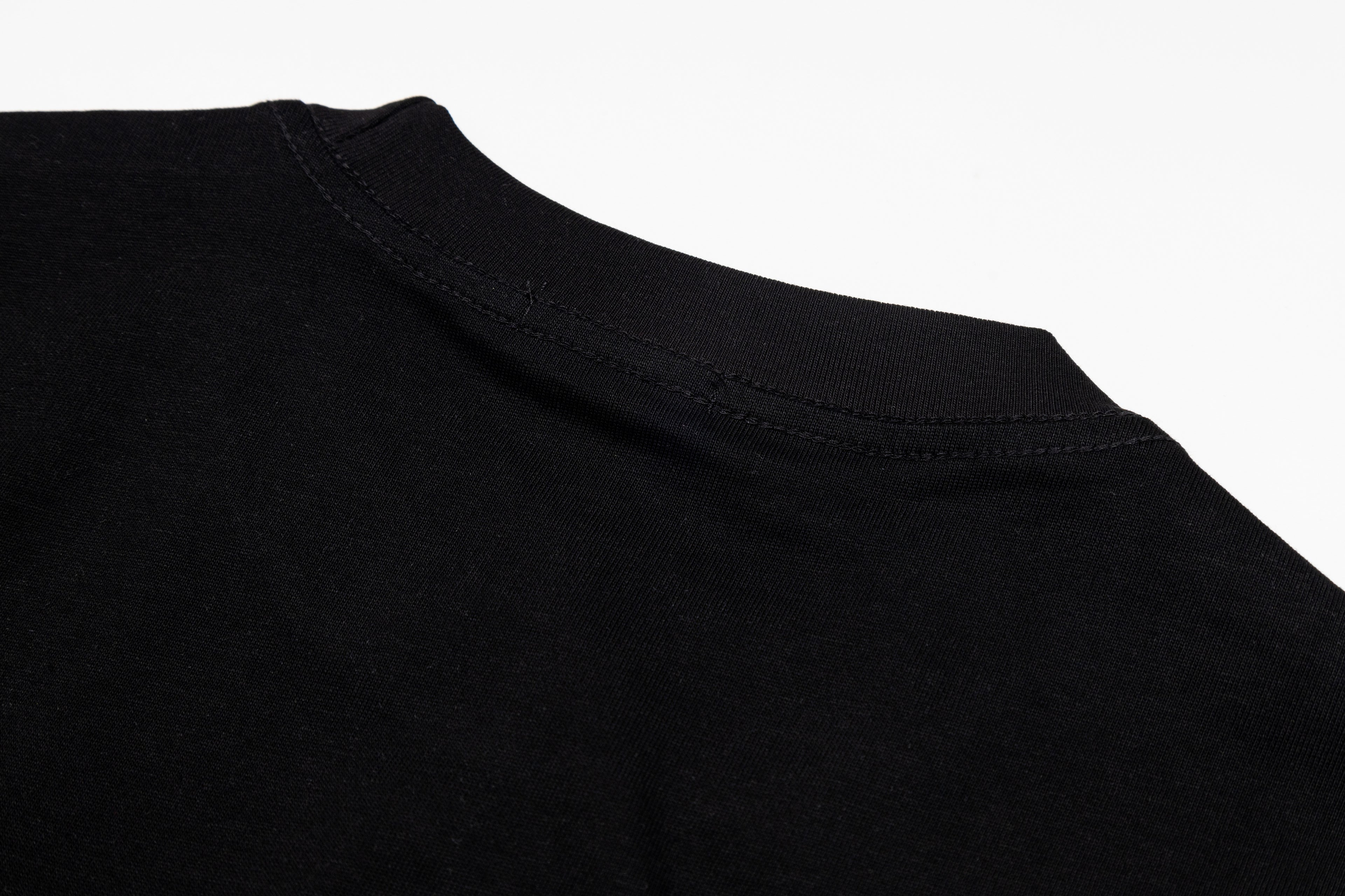 U1R76D30 Popular T-shirts