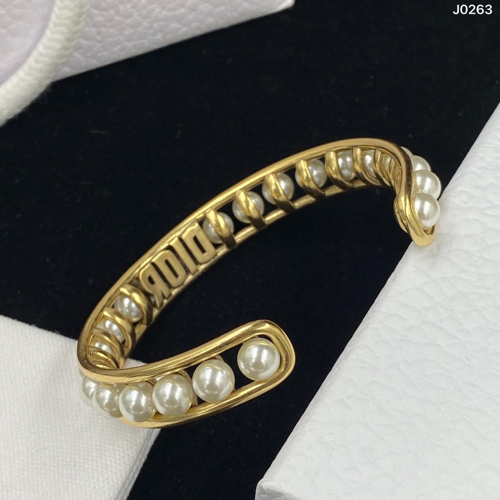 X1Y83D28K  Popular Bracelets