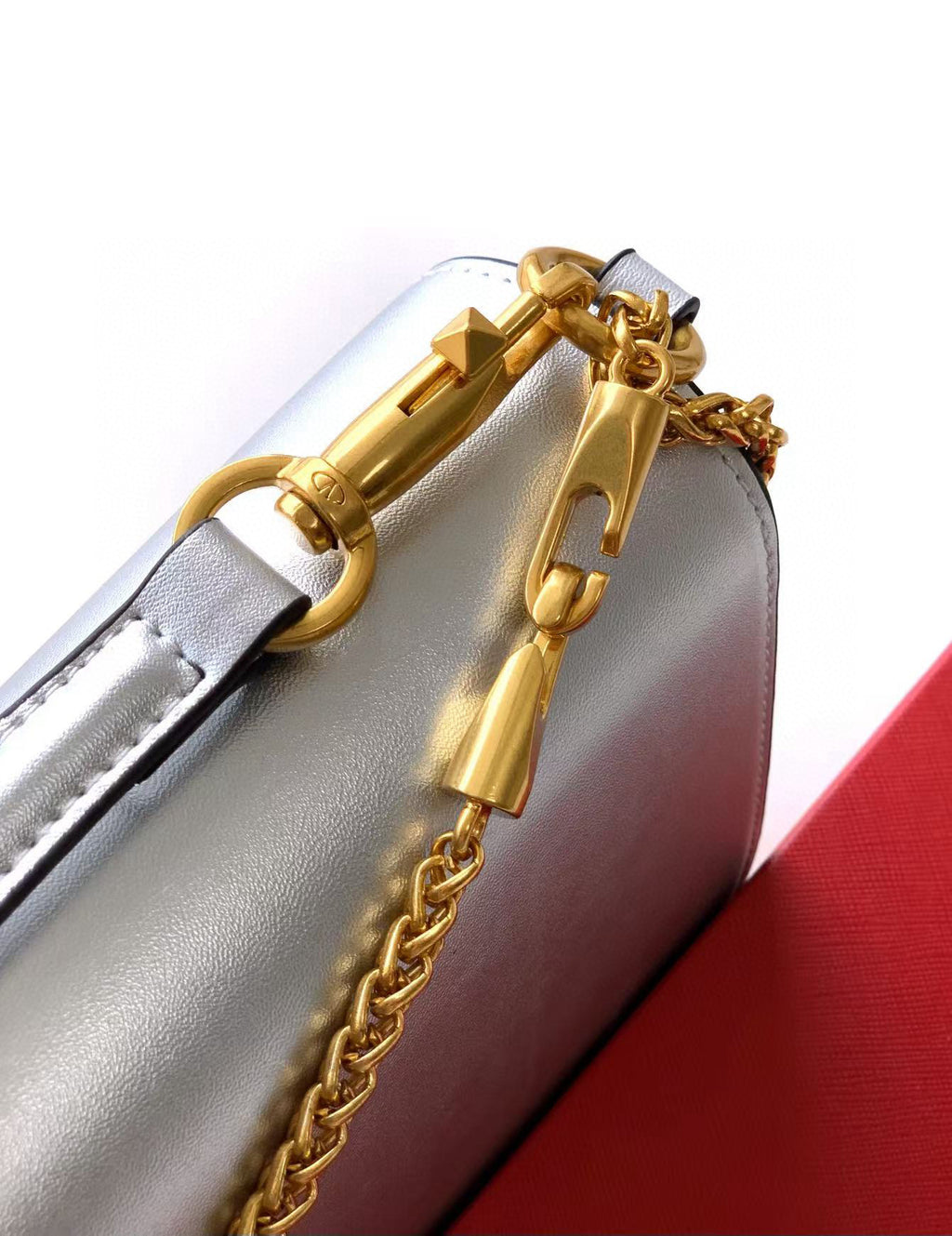 B1P36A31 Popular  leather bag