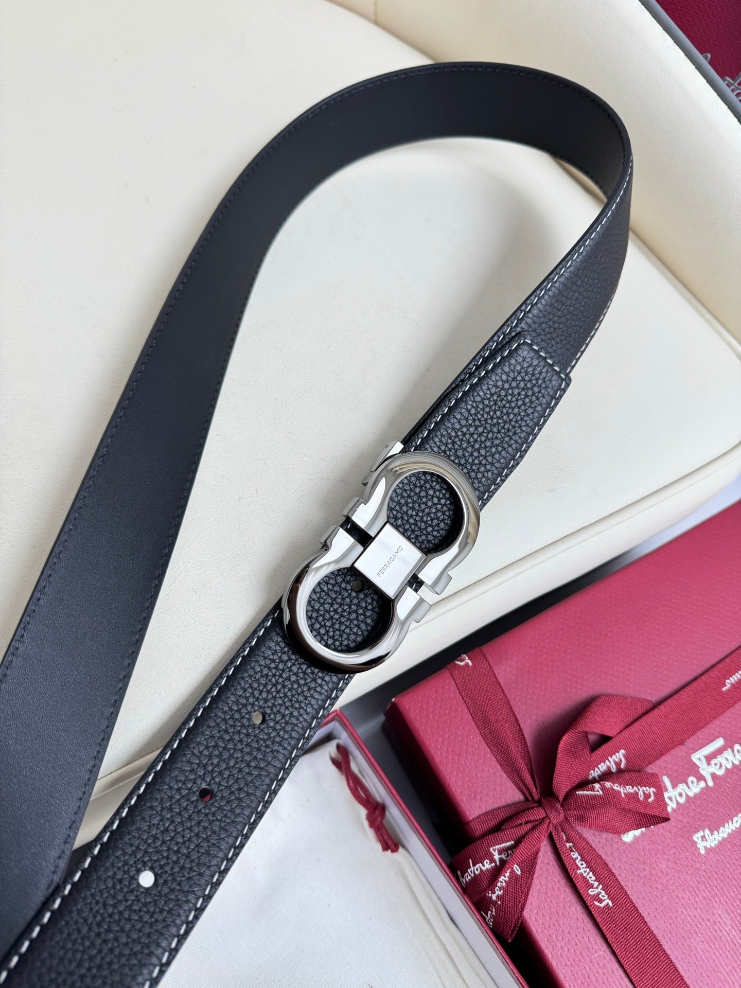 P1Q115A57 Popular High quality belt With full package