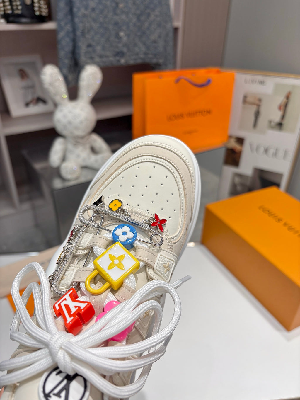 Z2Q105E439  Popular high-quality Shoes