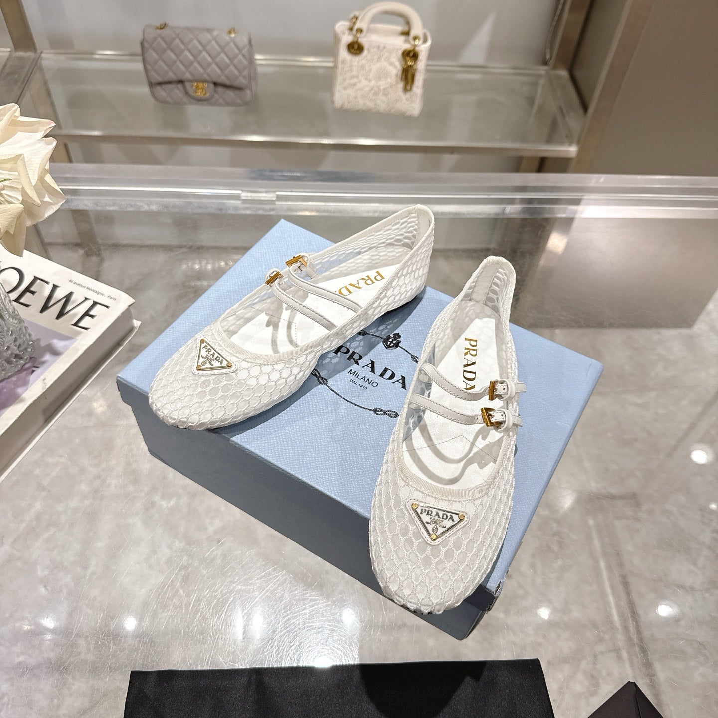 Z2Q55P42  Popular Casual shoes