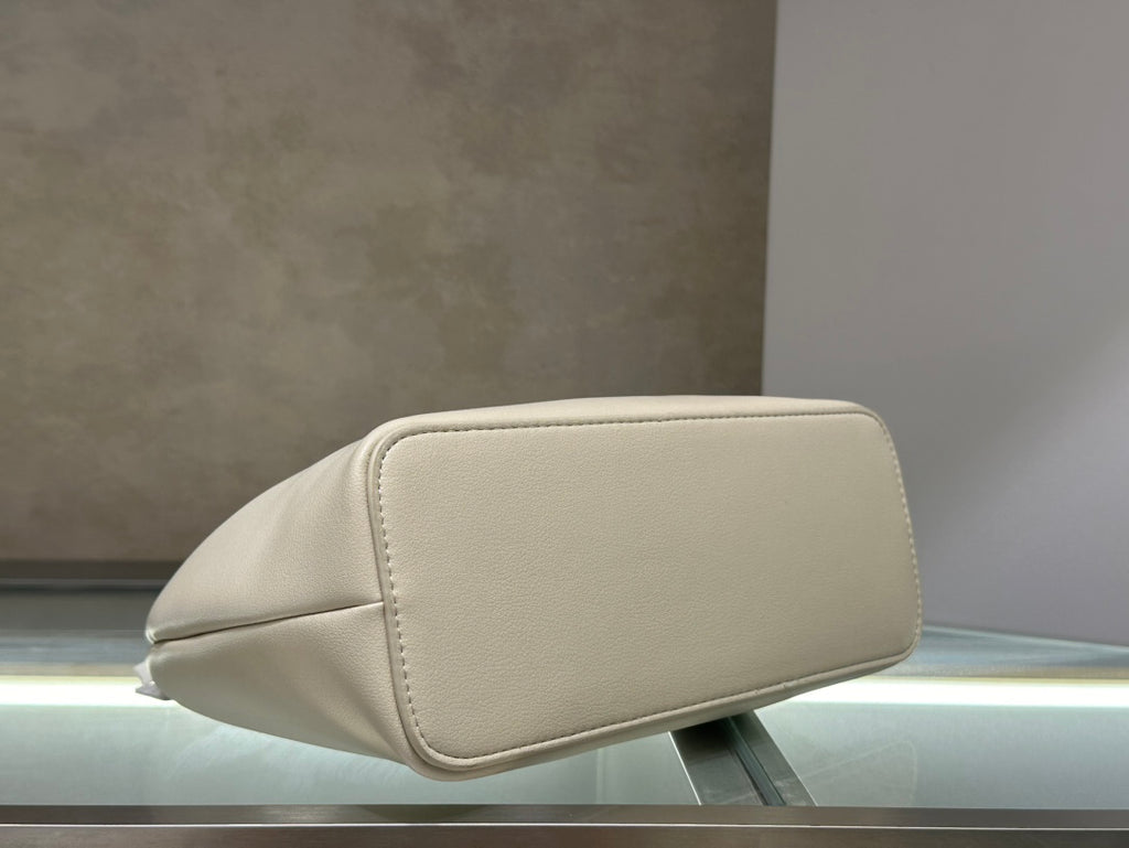 B1N55A12 Popular    leather bag