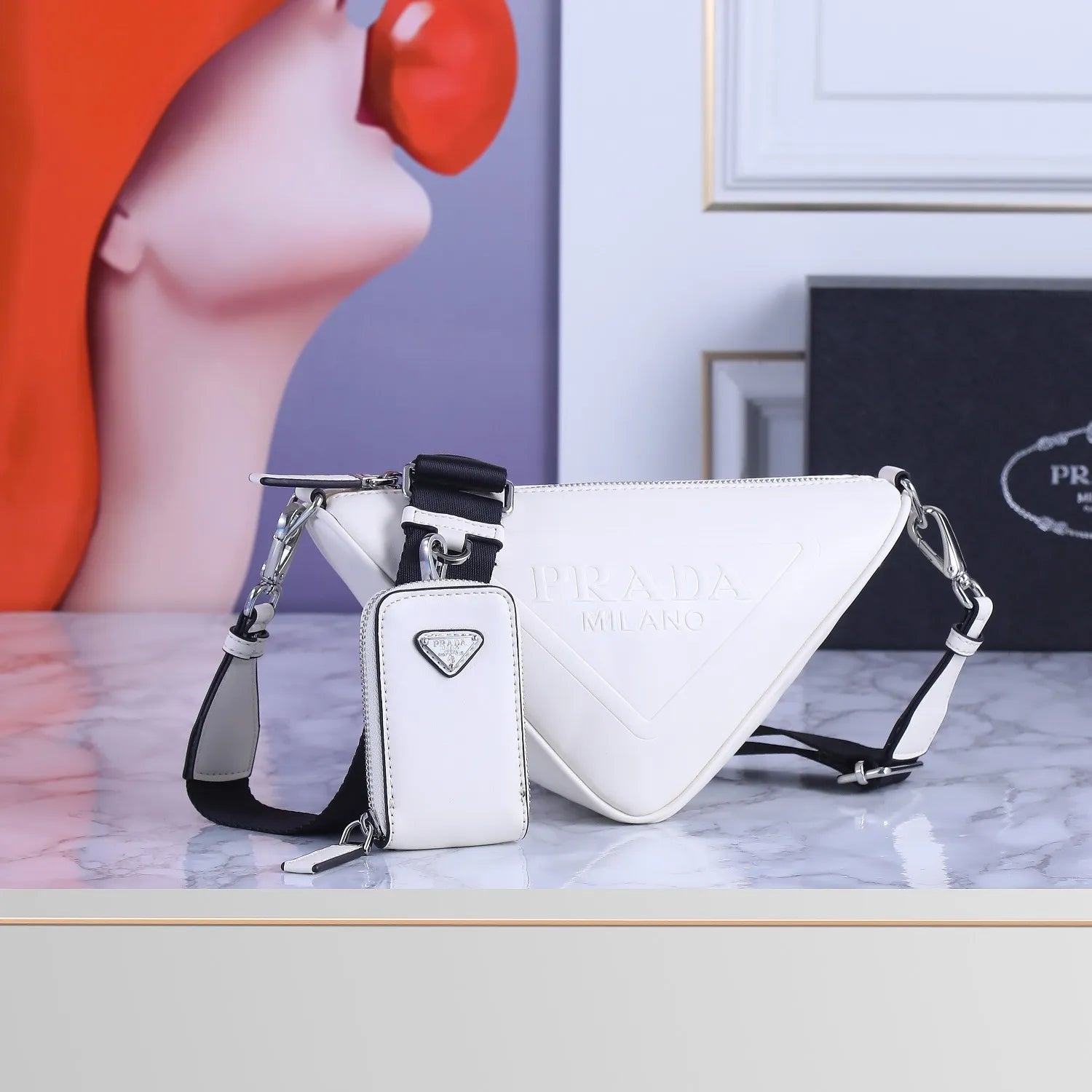 B1X43P82 Popular   leather bag 