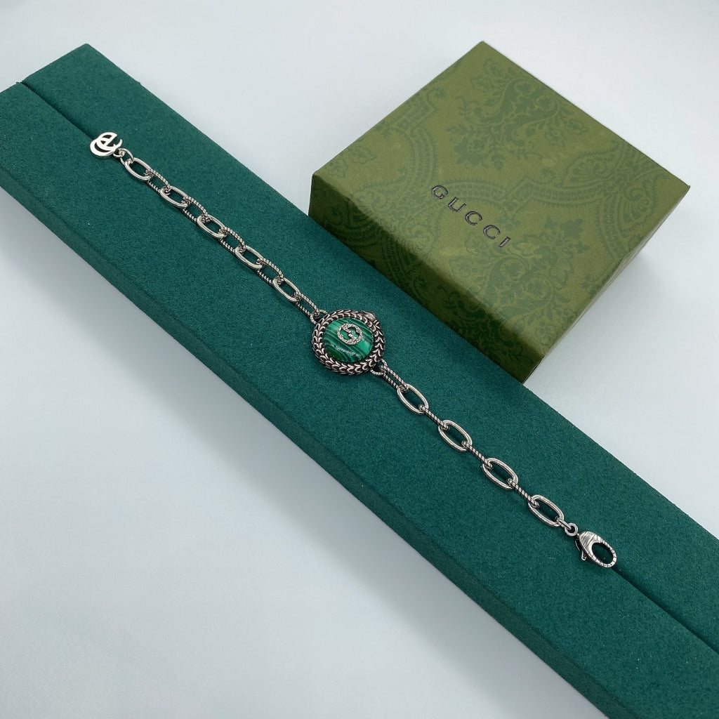 X1R75B40X Popular    Necklaces . Bracelets