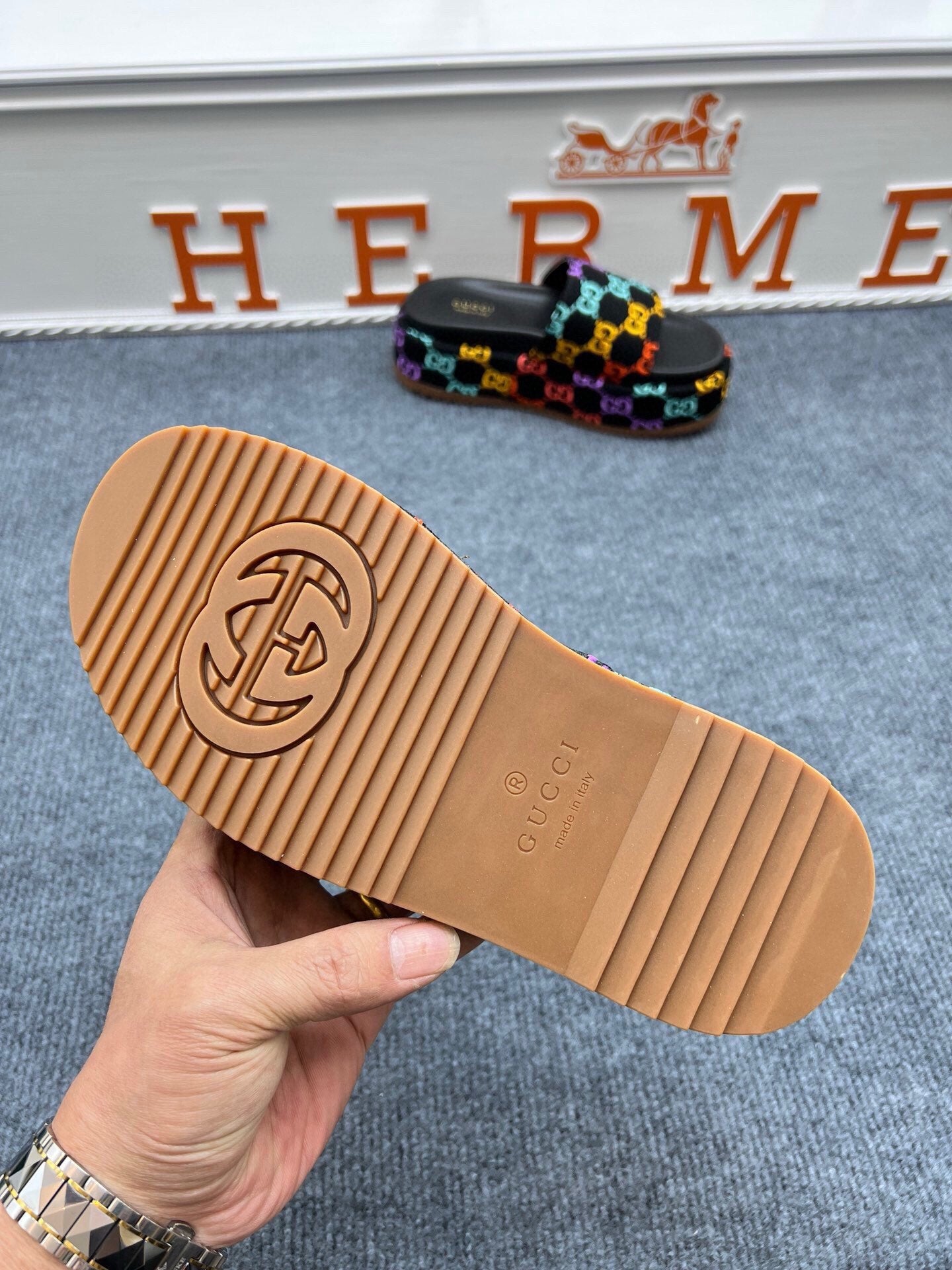 Z5ZB122 Popular slippers  Sole thickness 5.5cm