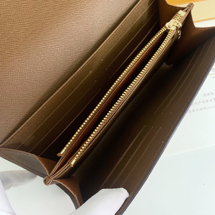 B1X41E10 Popular leather wallets