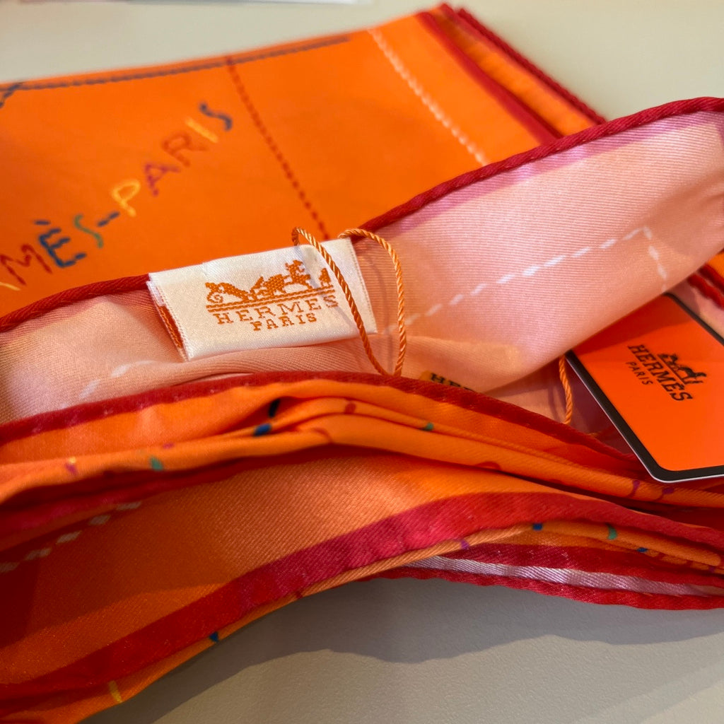 W1N46H27 Popular Silk Scarve
