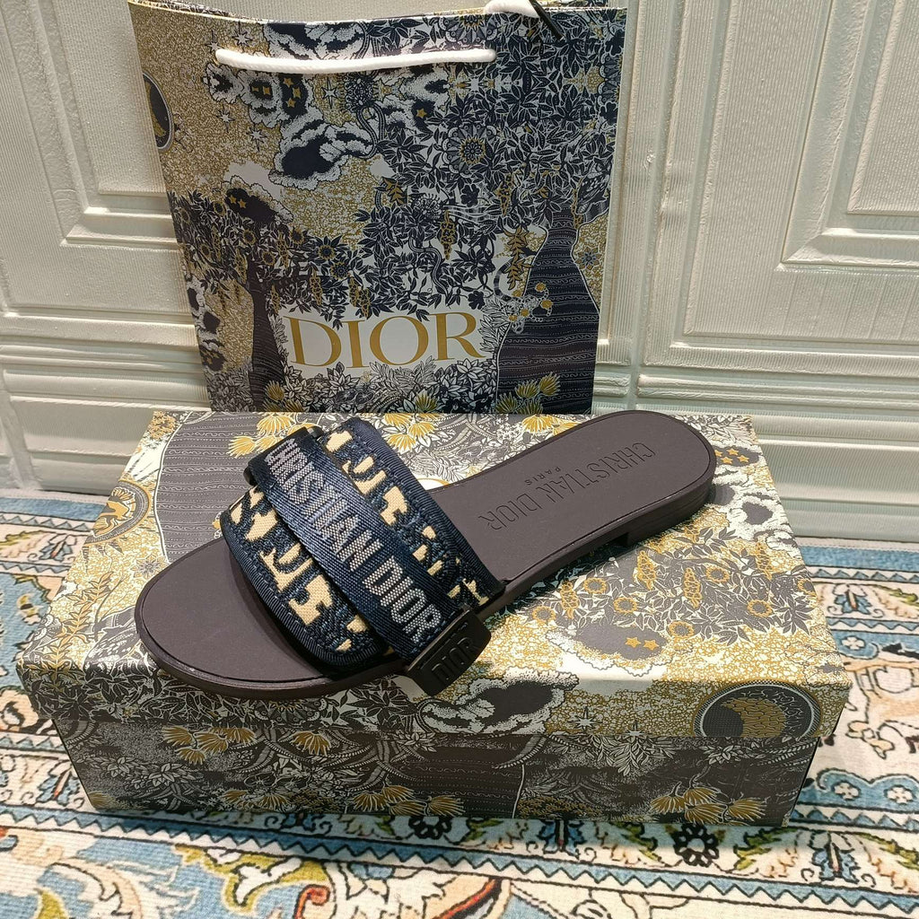 Z1ZD20 Popular Slippers