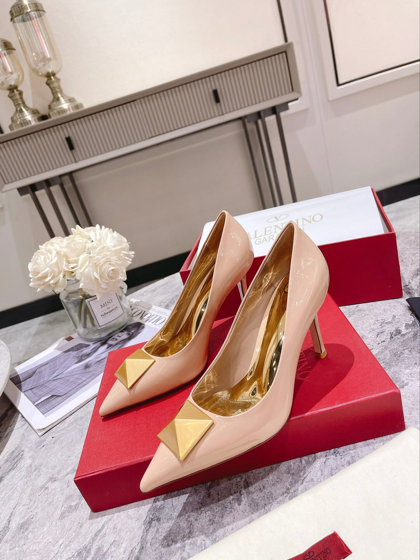 Z1WVL264 Popular sandals High heels