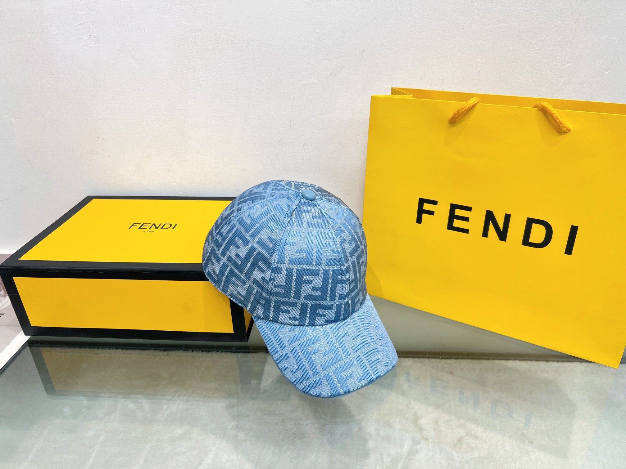 M1N65F1 Popular  hats