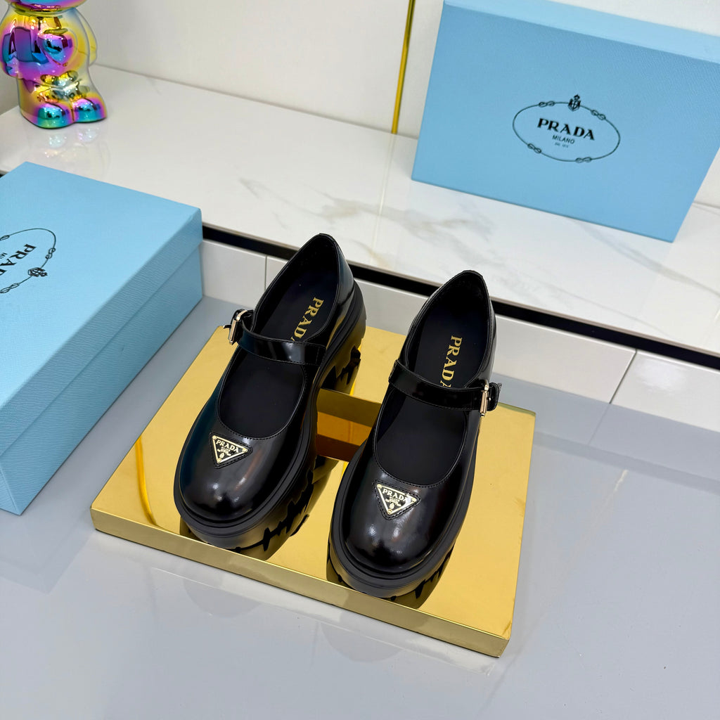 Z2Q105P308 Popular high-quality Shoes