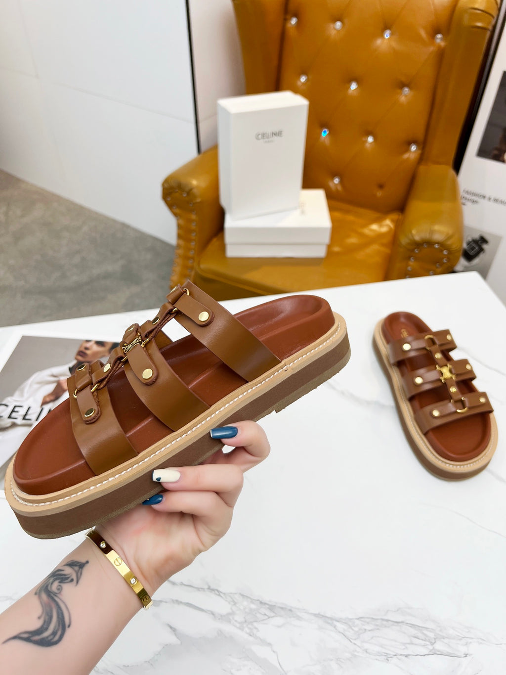 Z2R45N1  Popular leather shoes 