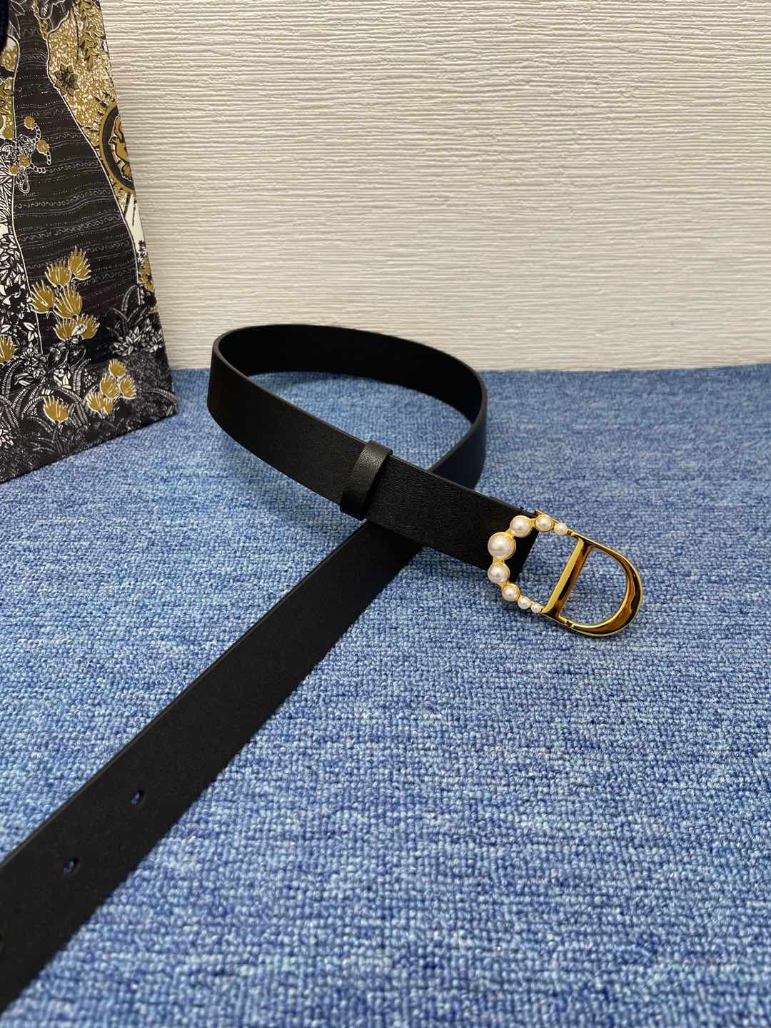 P1R55D200 Popular   High quality belt With full package