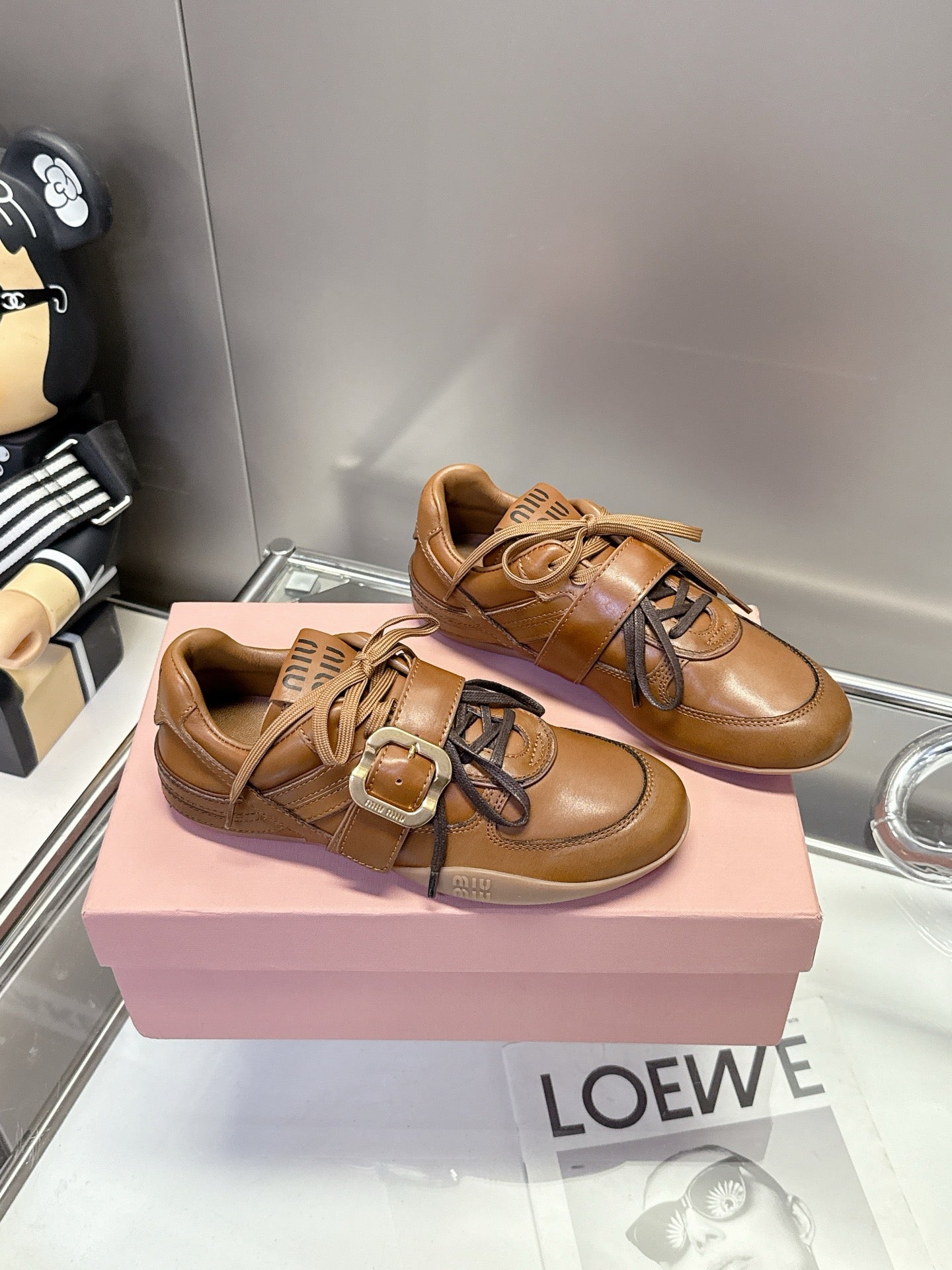 Z2Q105A261 Popular high-quality Shoes