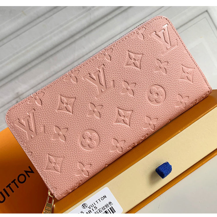 B1P11E06 Popular Leather wallets