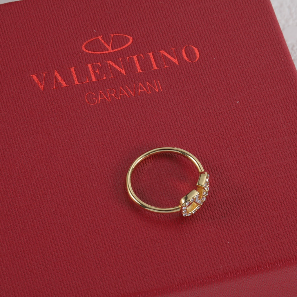 X1N36VL70J Popular Rings