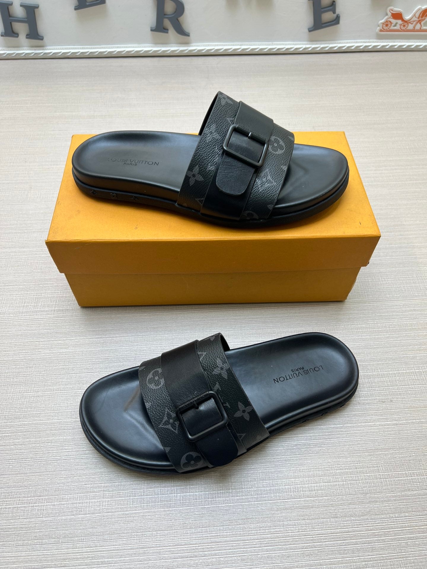 Z5ZE111 Popular slippers