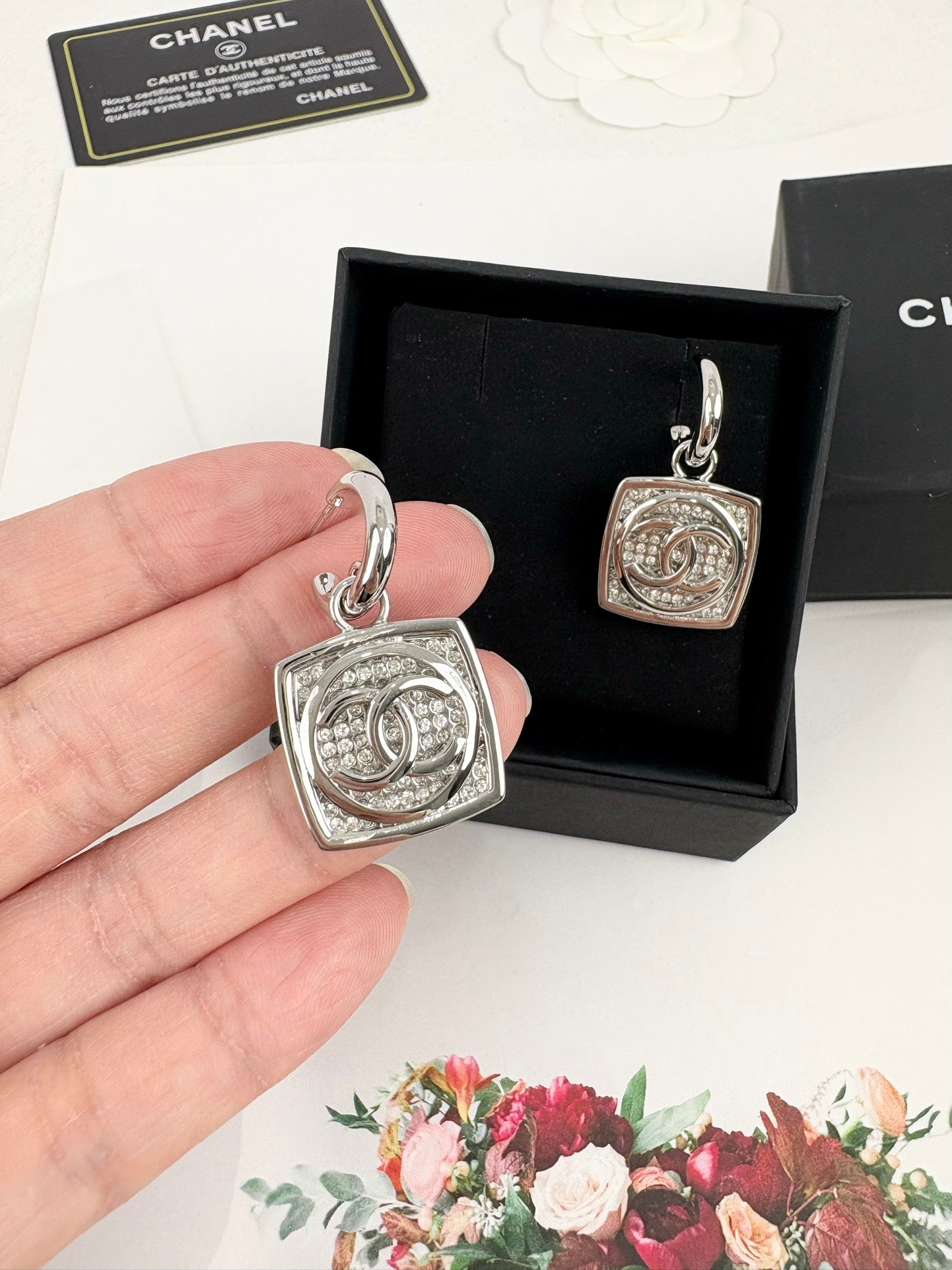 X1Q95C23E Popular Earrings