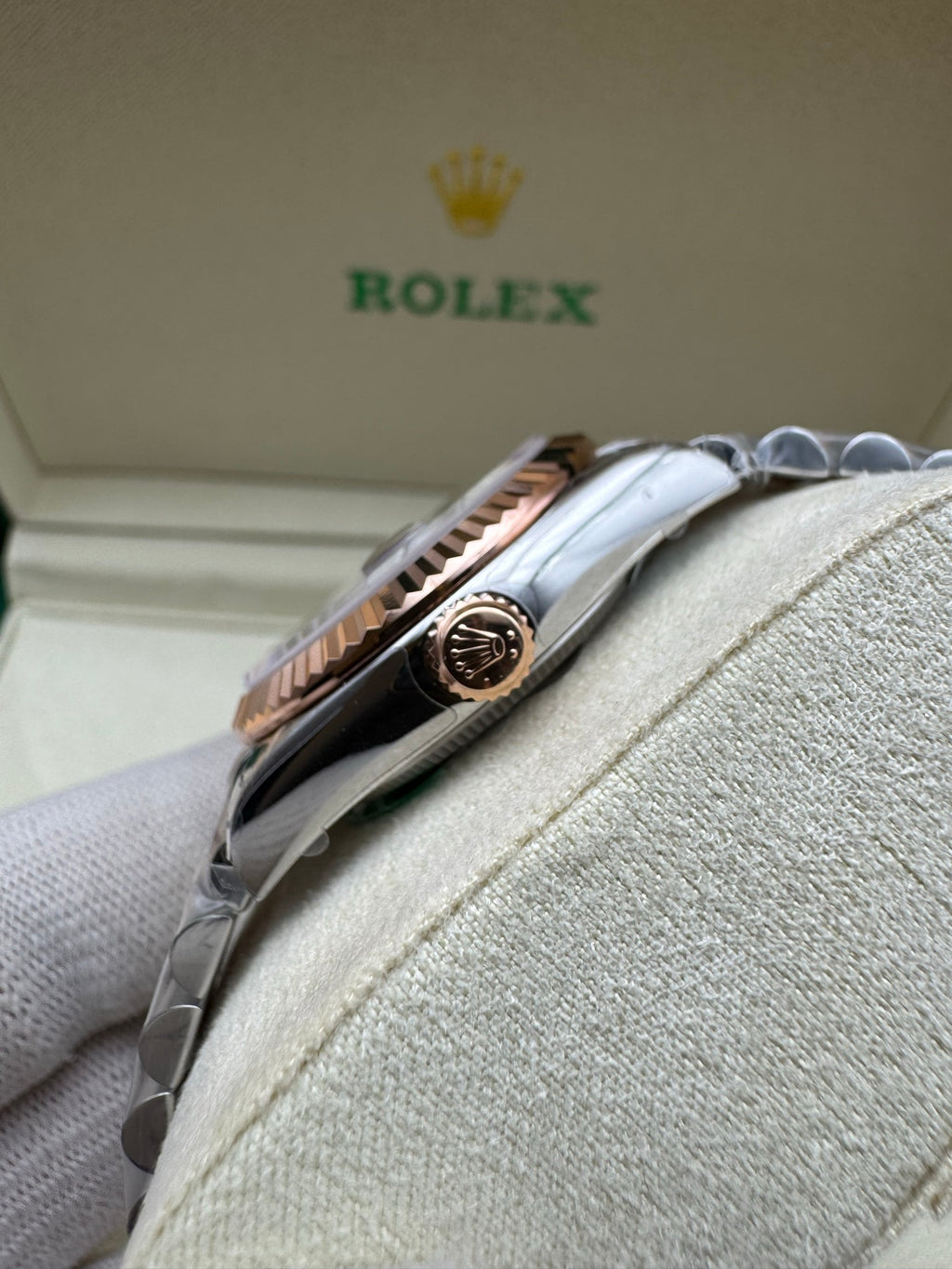 L1R36L10 Popular Watches