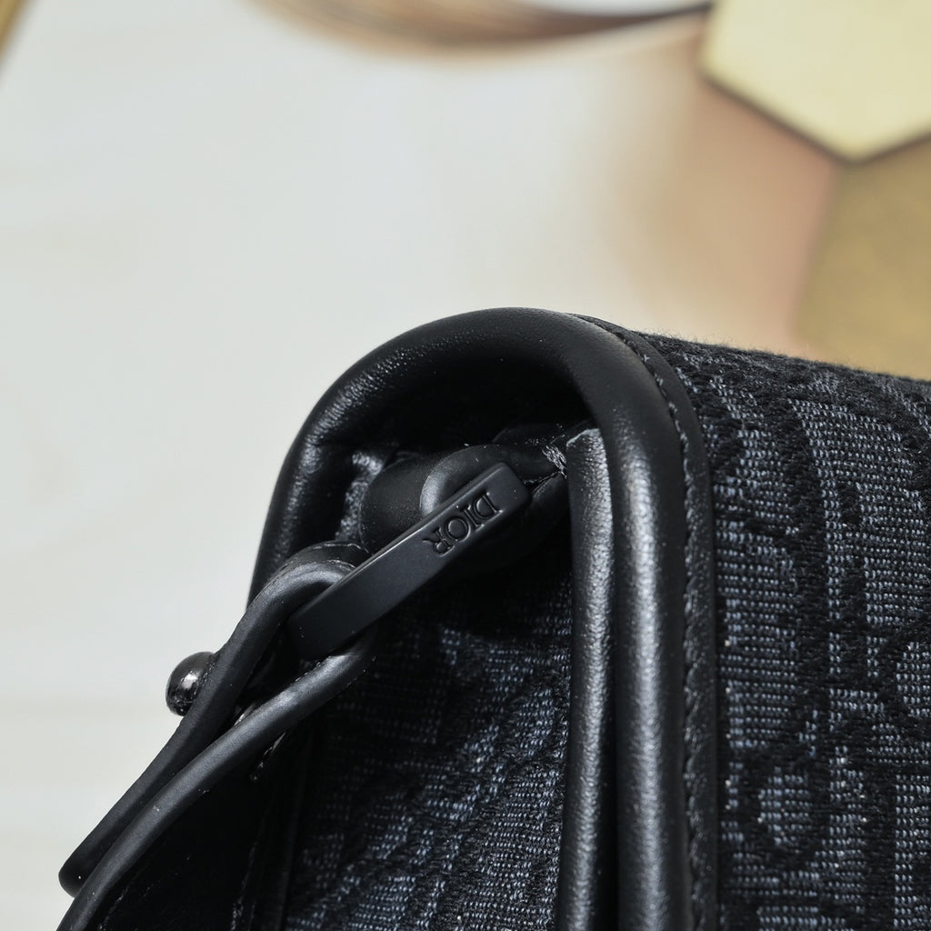 B1R76D43 Popular  bag