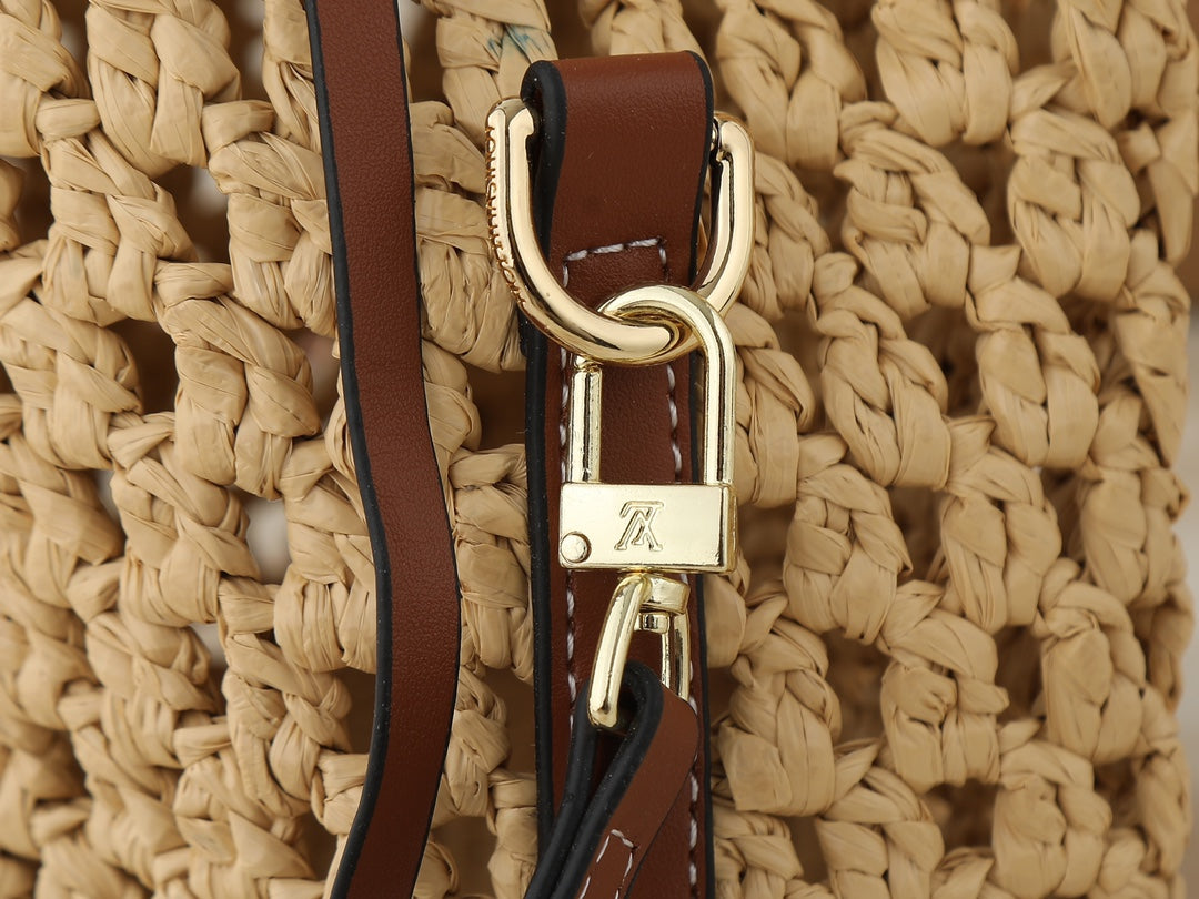 B1P46E114 Popular woven bag