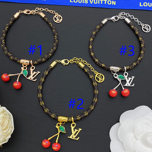 X1N36E82X Popular  Bracelets