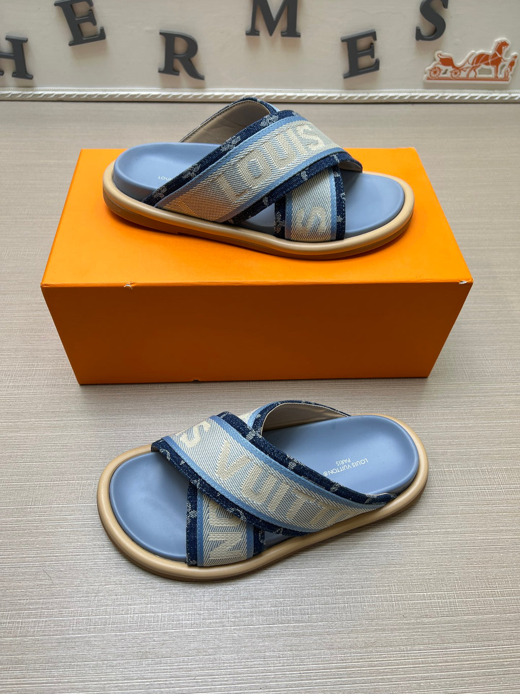 Z5Z35E272 Popular Slippers