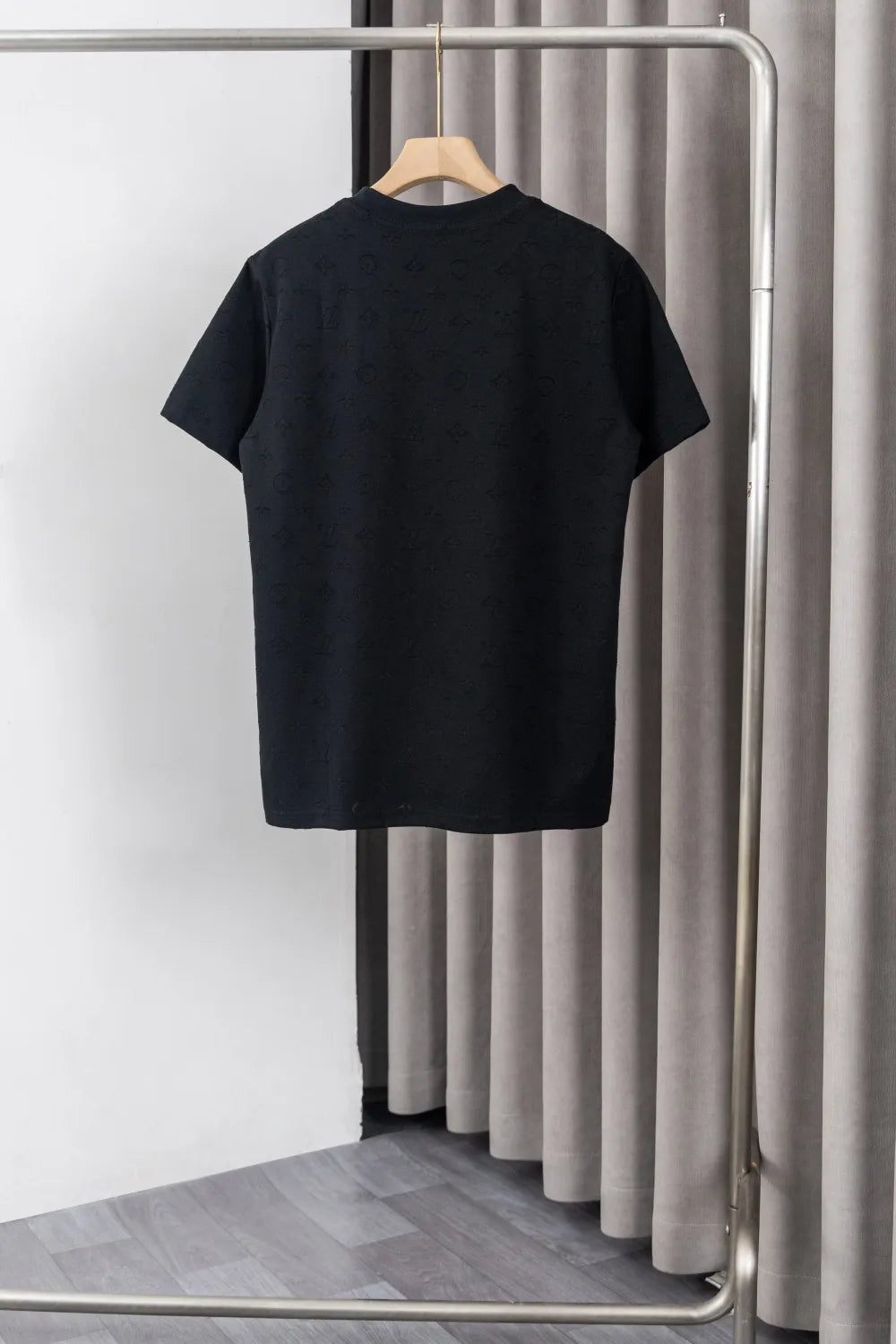 U1P36E132 Popular T-shirts