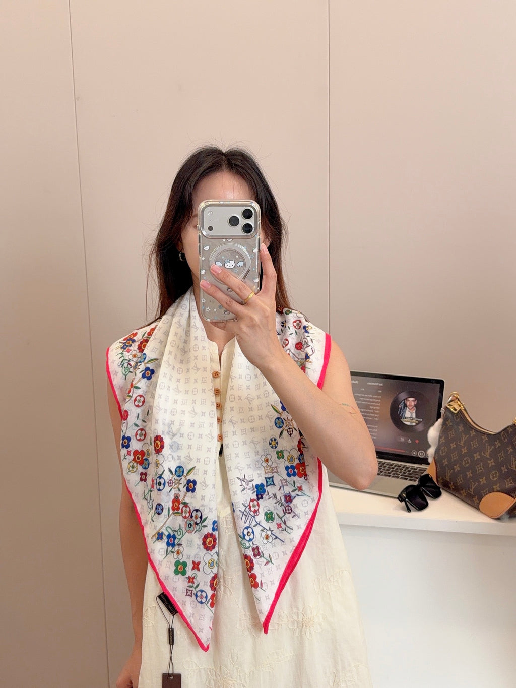 W1N36E29 Popular Silk Scarve
