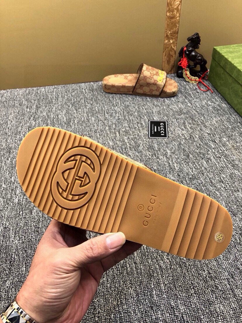 Z5R76B4 Popular Slippers